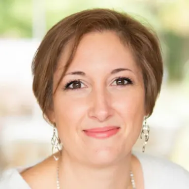 Portrait d'Audrey Deniaud, écrivaine biographe et praticienne narrative certifiée